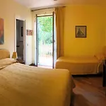 Miranda 3*