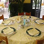 Miranda Hotel