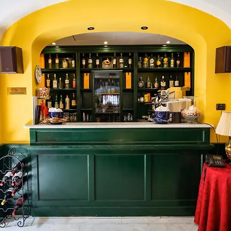 Miranda Hotel 3*