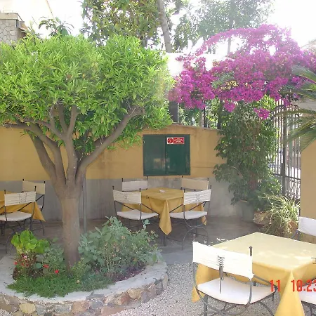 Hotel Miranda 3*