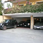 Miranda Hotel 3*
