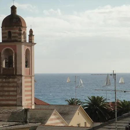 Miranda فندق فاراتسي